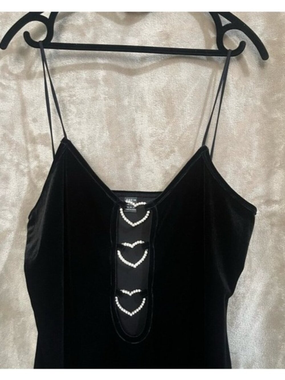 SHEIN Black Velvet Mini Sexy Rhinestone Heart Cutouts Spaghetti Straps Dress - Picture 9 of 16